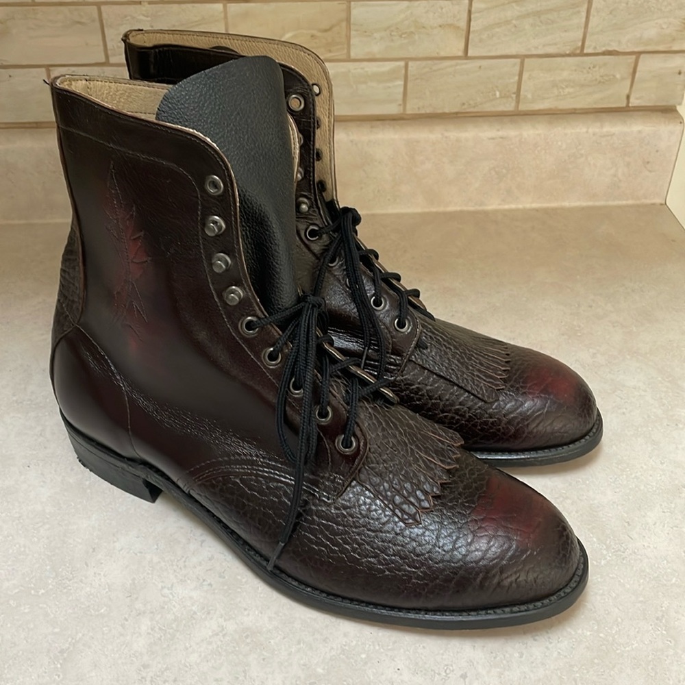 Mens Vintage BRAMA lace ups Size